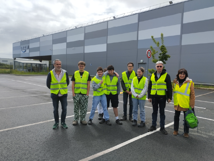 VISITE DE LA PLATEFORME AMAZON – 3PM